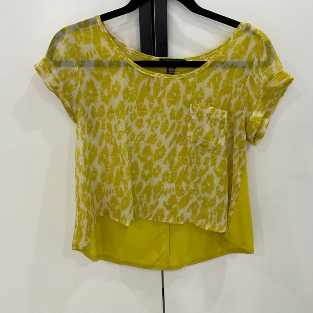 yellow top